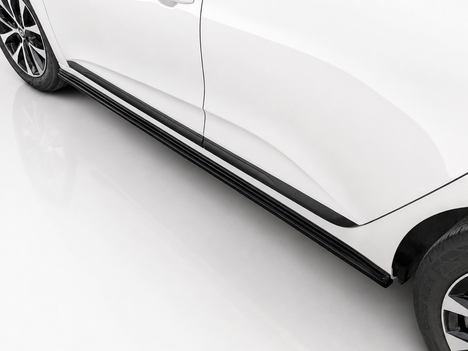 Εικόνα 4 από 4 — Motordrome – Επιπρόσθετα Μαρσπιέ για Renault Clio Mk5 (2019-2025) – 1 Σετ. (K175-002)