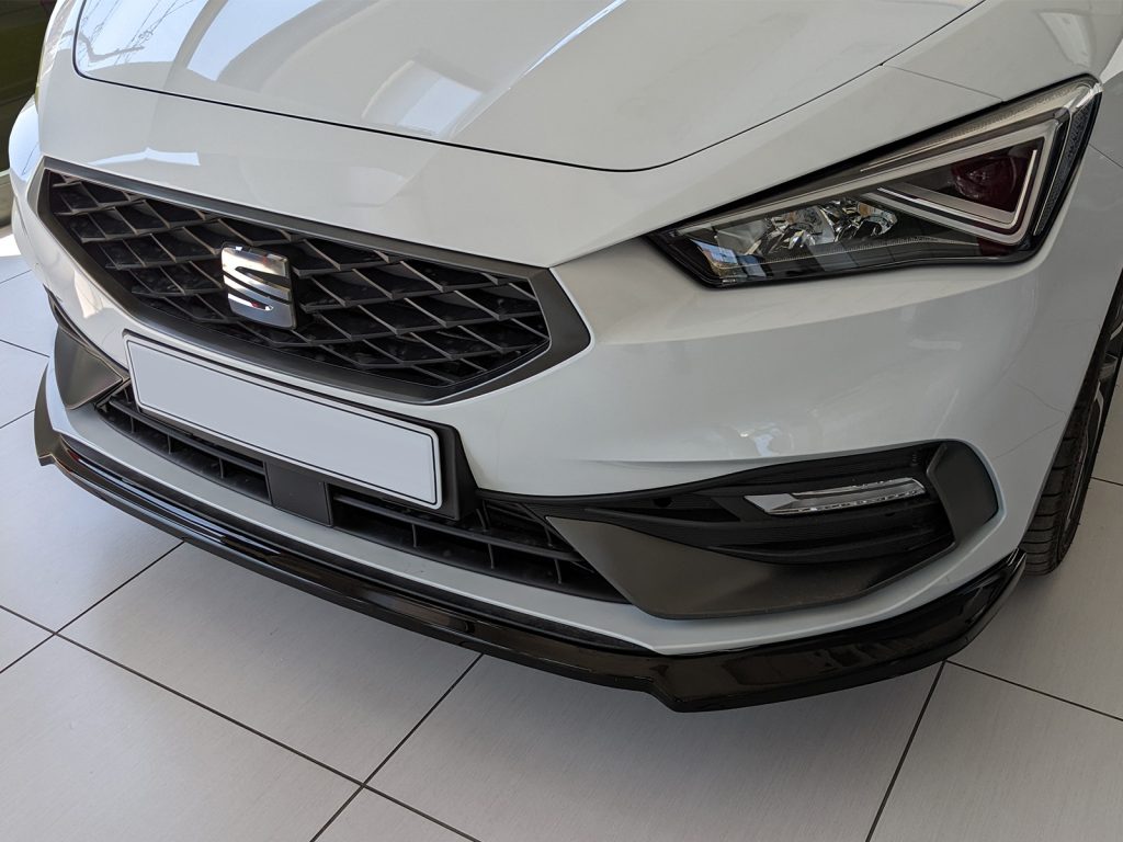 Εικόνα 3 από 4 — Motordrome – Εμπρός Σπλίτερ για Seat Leon MK4 FR (2020-) – 1 Τεμ.  (K181-001)