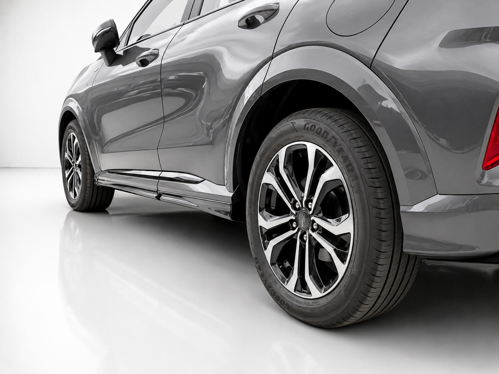 Εικόνα 1 από 5 — Motordrome – Μαρσπιέ για Ford Puma ST-Line (2019-) – 1 Σετ. (K184-002)