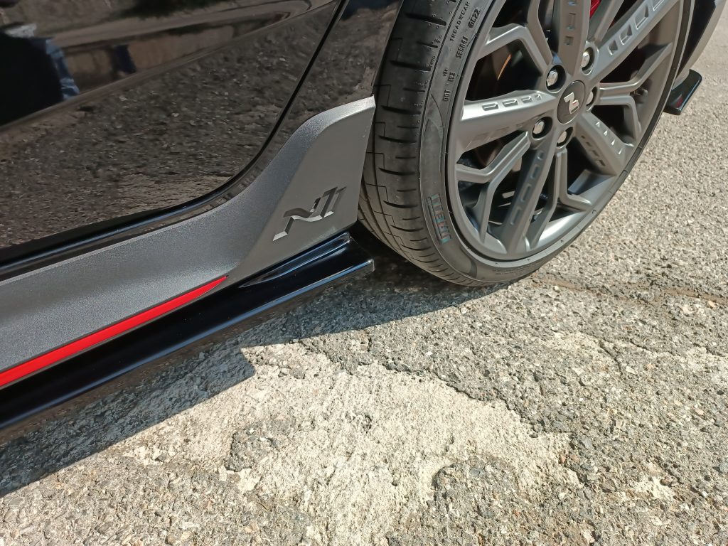 Εικόνα 7 από 8 — Motordrome – Επιπρόσθετα Μαρσπιέ για Hyundai i20 N Mk3 (2020-) – 1 Σετ. (K185-002)