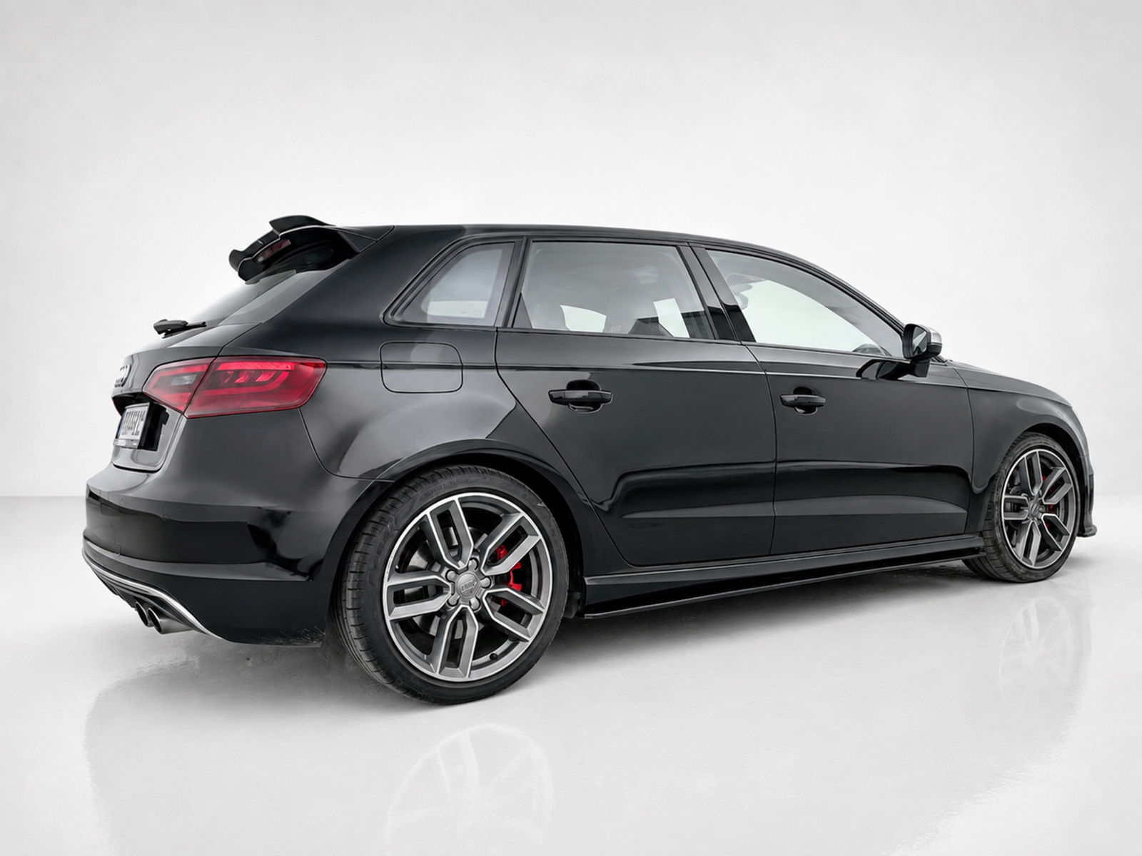 Εικόνα 1 από 5 — Motordrome – Επιπρόσθετα Μαρσπιέ για Audi S3 / A3 S-Line 8V / 8V FL Sportback – 1 Σετ. (K187-002)
