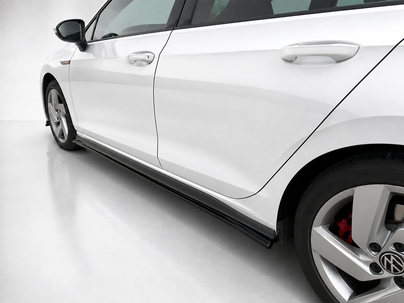 Εικόνα 3 από 5 — Motordrome – Επιπρόσθετα Μαρσπιέ V.1 για Volkswagen Golf Mk8 GTI / GTE / GTI Clubsport / R-Line – 1 Σετ. (K192-002)