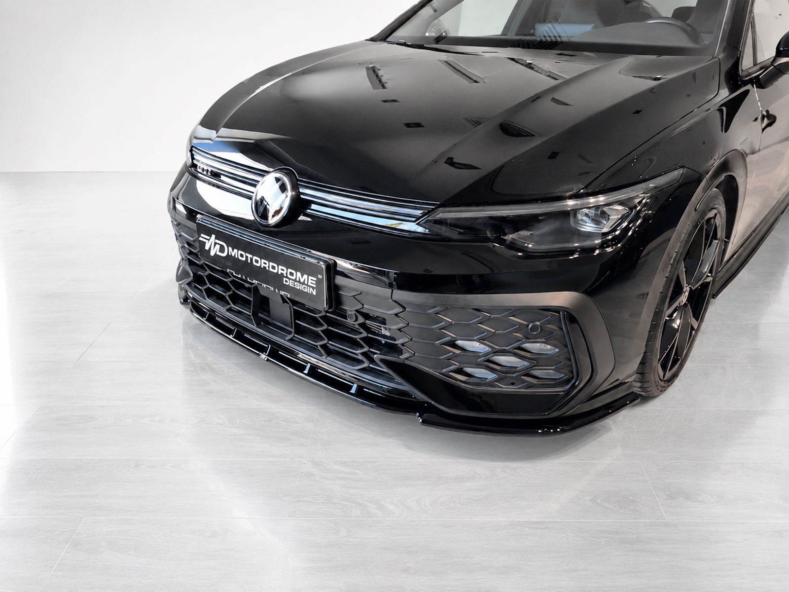Εικόνα 3 από 6 — Motordrome – Εμπρός Σπλίτερ V.1 για Volkswagen Golf Mk8 Facelift GTI / GTE / R-Line – 1 Τεμ.  (K192-005)