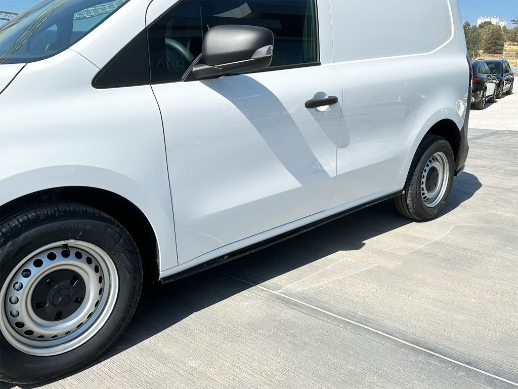 Εικόνα 2 από 5 — Motordrome – Επιπρόσθετα Μαρσπιέ για Mercedes Citan Mk2 (2021-) – 1 Σετ. (K204-002)