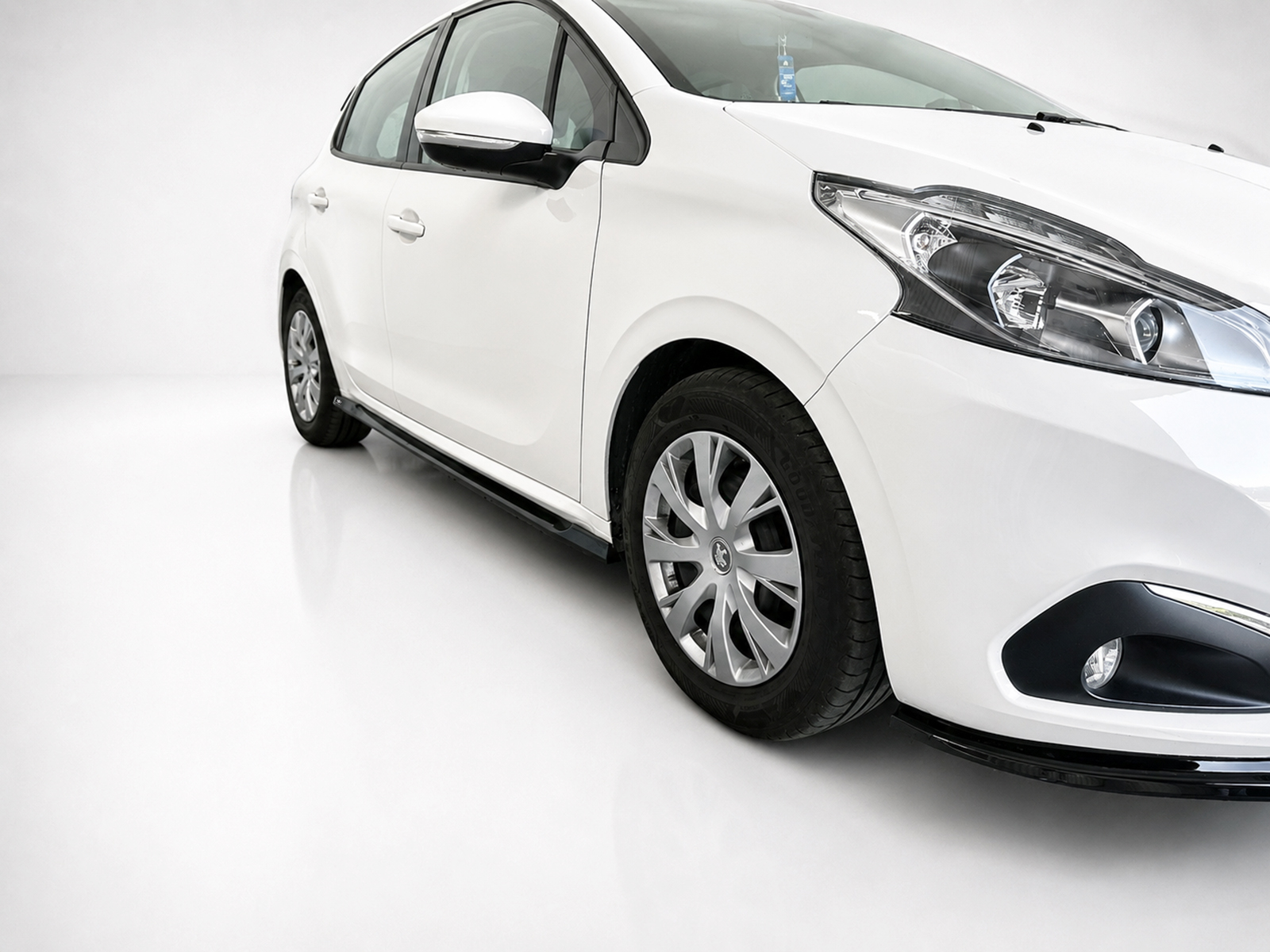 Εικόνα 1 από 1 — Motordrome – Επιπρόσθετα Μαρσπιέ για Peugeot 208 Mk1 (2012-2019) – 1 Σετ. (K209-002)