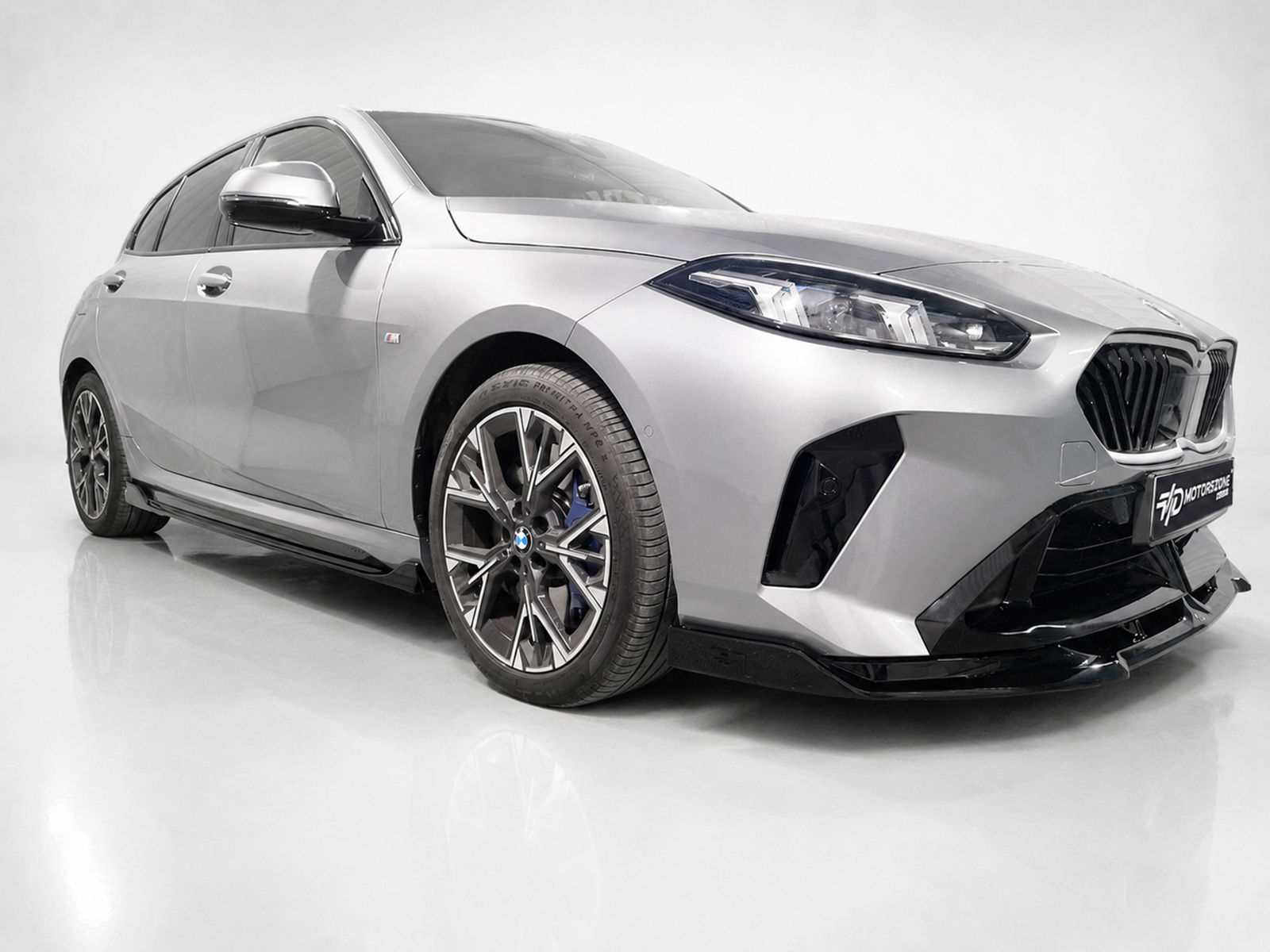 Εικόνα 1 από 5 — Motordrome – Επιπρόσθετα Μαρσπιέ V.2 για BMW 1 Series F70 M-Pack / M135i – 1 Σετ. (K215-004)