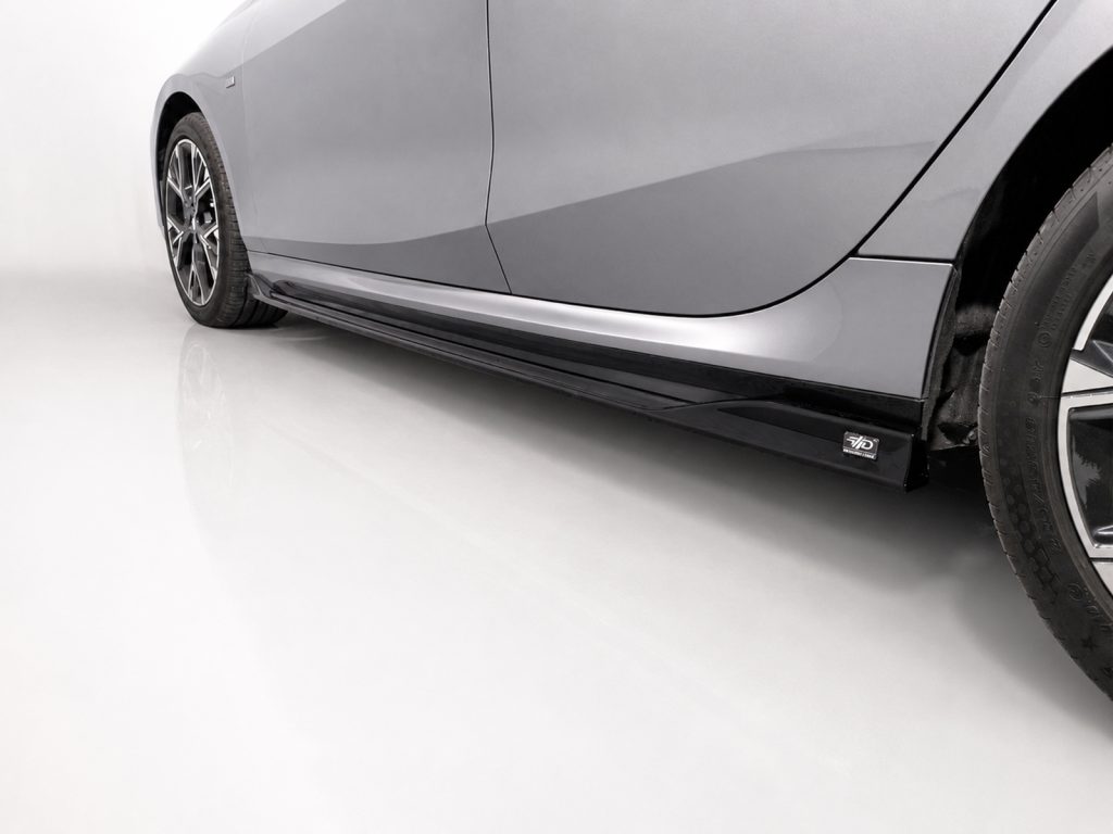 Εικόνα 2 από 5 — Motordrome – Επιπρόσθετα Μαρσπιέ V.2 για BMW 1 Series F70 M-Pack / M135i – 1 Σετ. (K215-004)