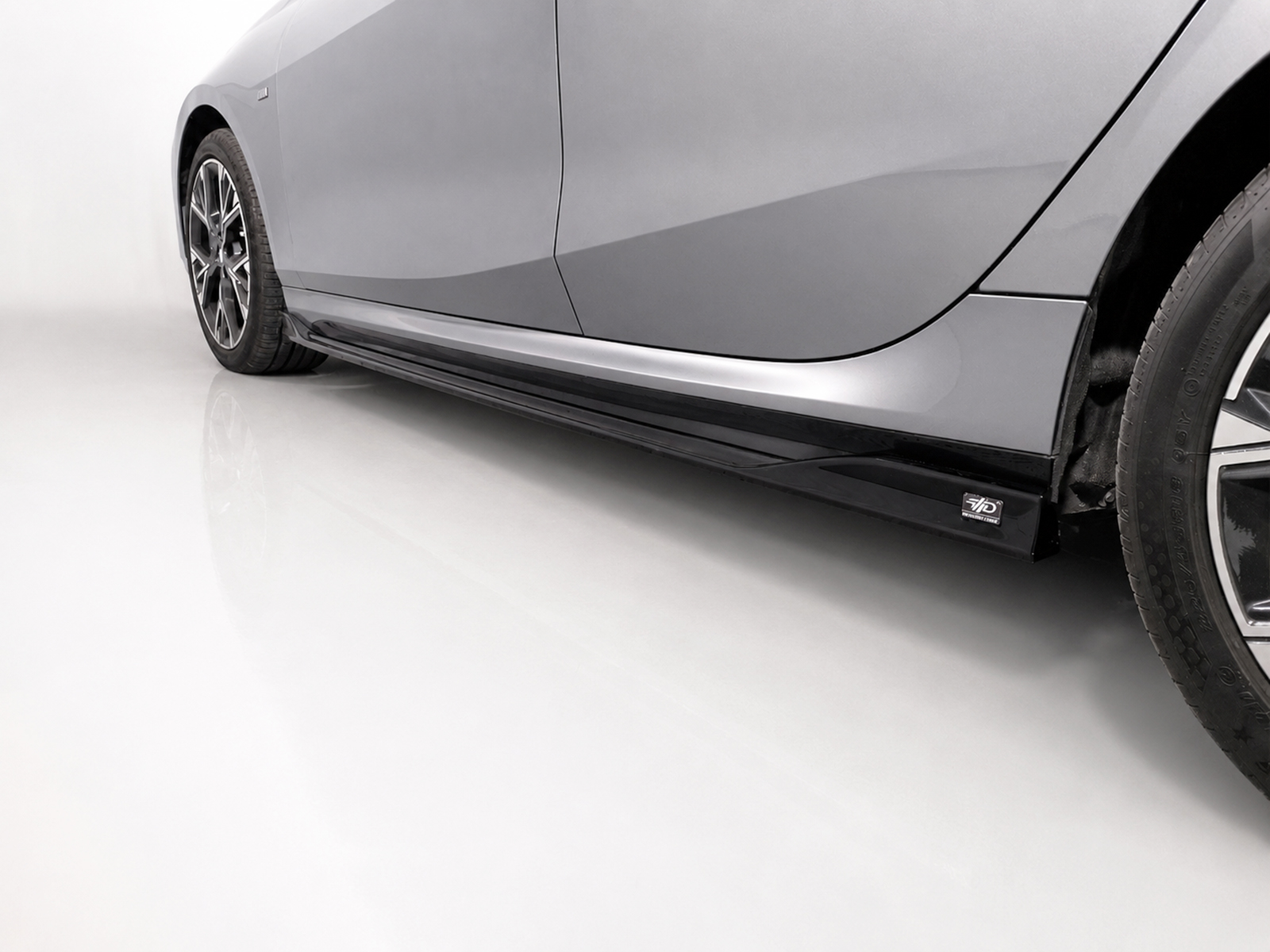 Εικόνα 2 από 5 — Motordrome – Επιπρόσθετα Μαρσπιέ V.2 για BMW 1 Series F70 M-Pack / M135i – 1 Σετ. (K215-004)