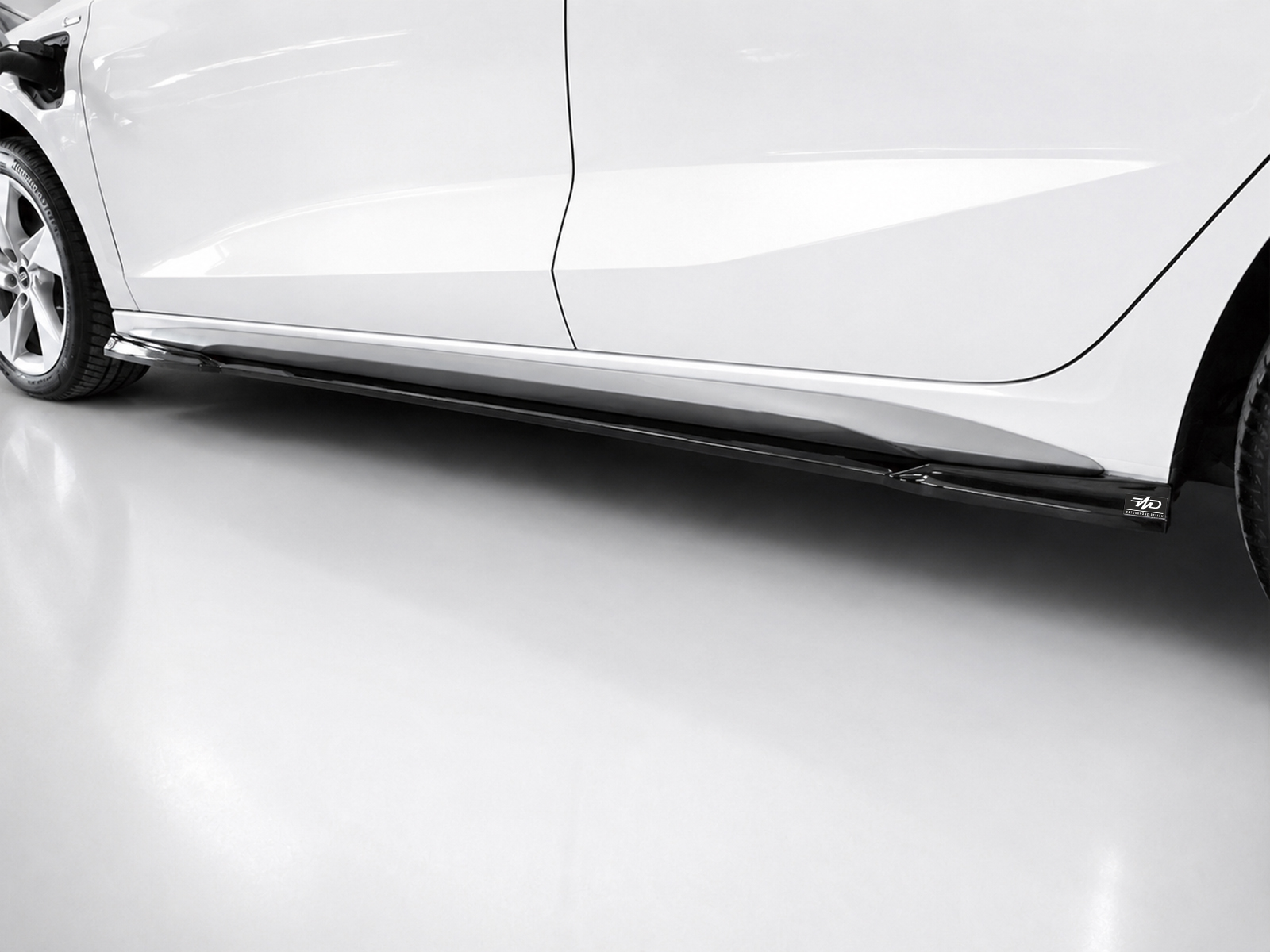 Εικόνα 3 από 4 — Motordrome – Επιπρόσθετα Μαρσπιέ για Audi S3 / A3 S-Line 8Y – 1 Σετ. (K216-002)