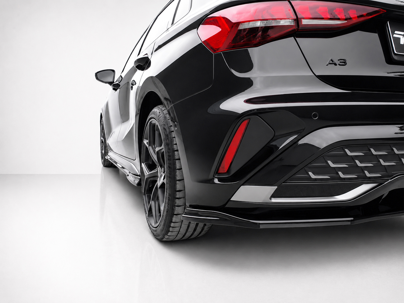 Εικόνα 5 από 6 — Motordrome – Πίσω Σπλίτερ για Audi A3 S-Line 8Y Facelift Sportback – 1 Τεμ.  (K216-005)