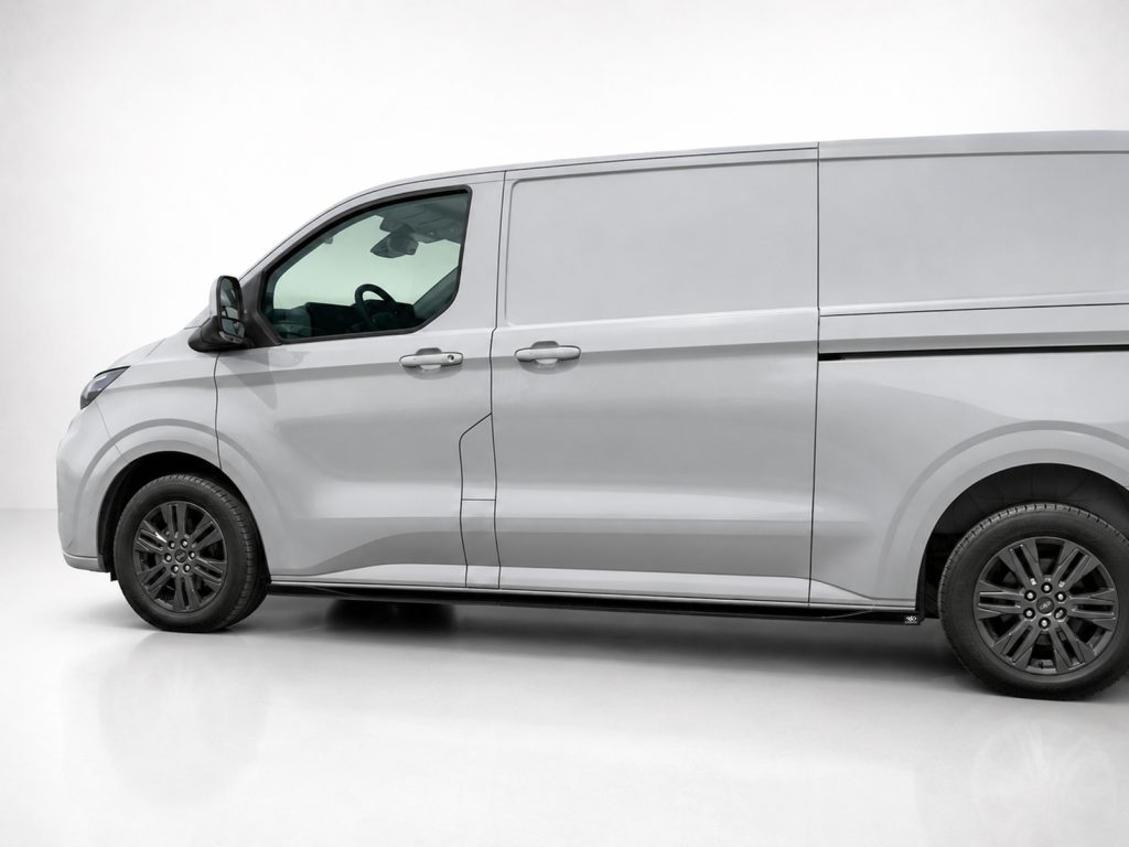 Εικόνα 3 από 4 — Motordrome – Επιπρόσθετα Μαρσπιέ V.2 για Ford Transit Custom Mk2 L2 / Volkswagen T7 – 1 Σετ. (K217-005)