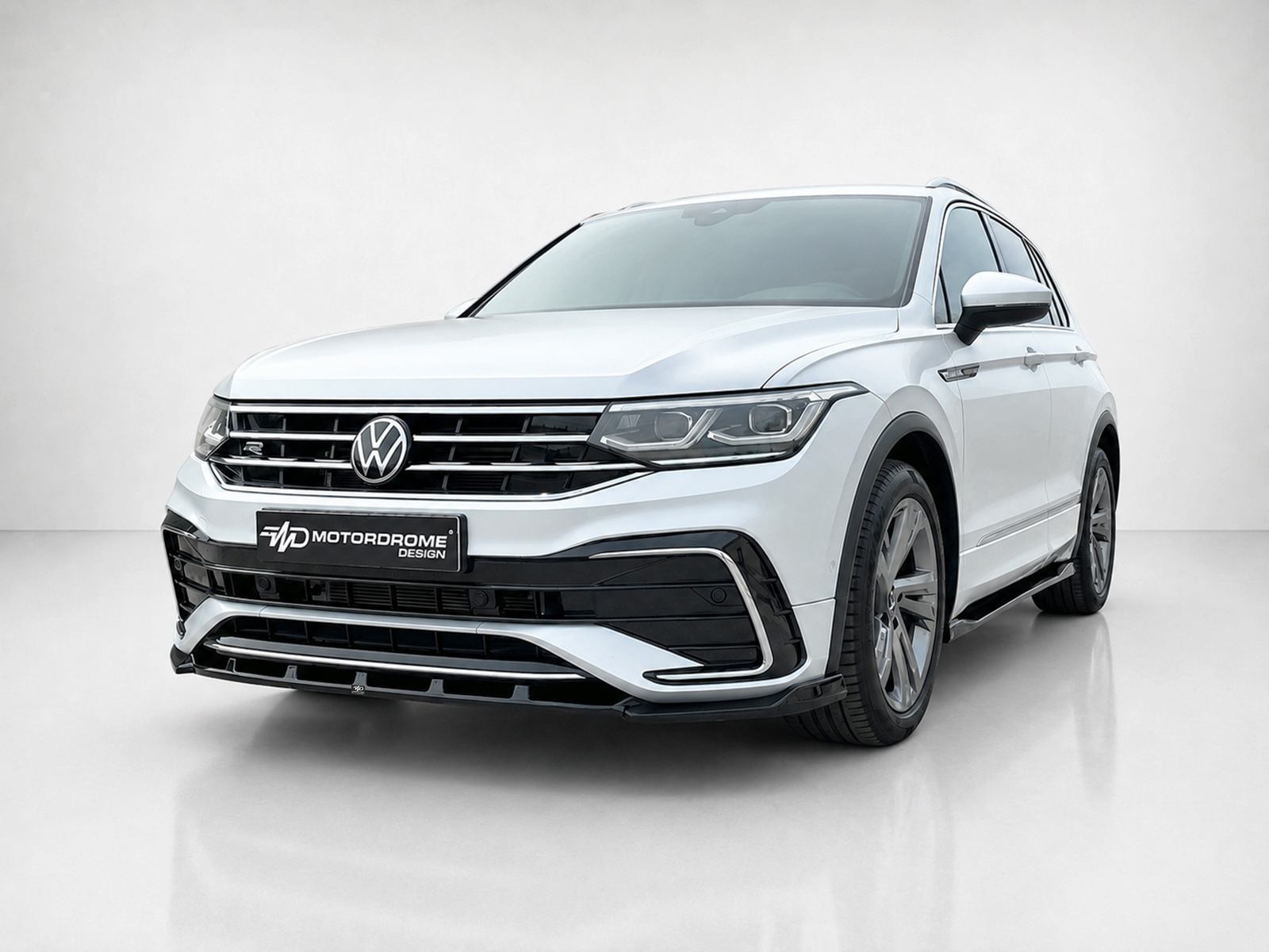 Εικόνα 2 από 5 — Motordrome – Εμπρός Σπλίτερ για Volkswagen Tiguan R / R-Line Mk2 Facelift (2020-2024) – 1 Τεμ.  (K218-001)