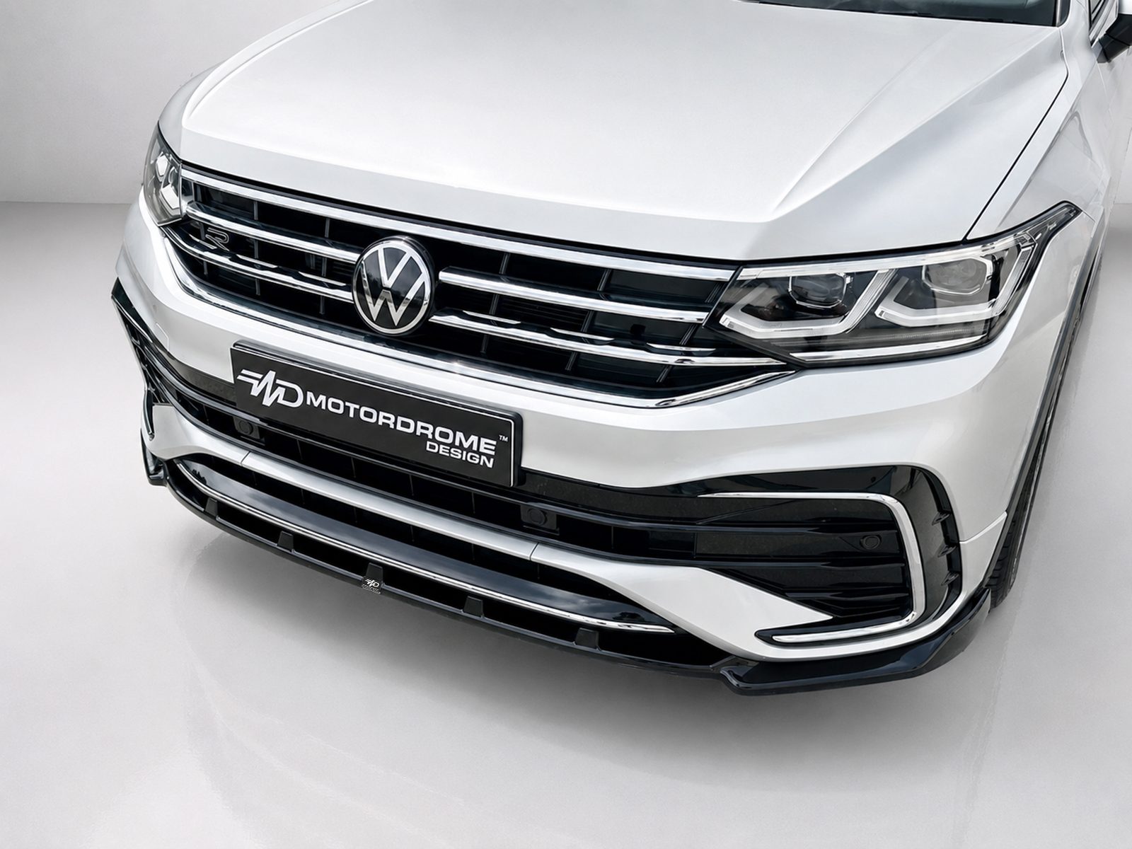 Εικόνα 3 από 5 — Motordrome – Εμπρός Σπλίτερ για Volkswagen Tiguan R / R-Line Mk2 Facelift (2020-2024) – 1 Τεμ.  (K218-001)