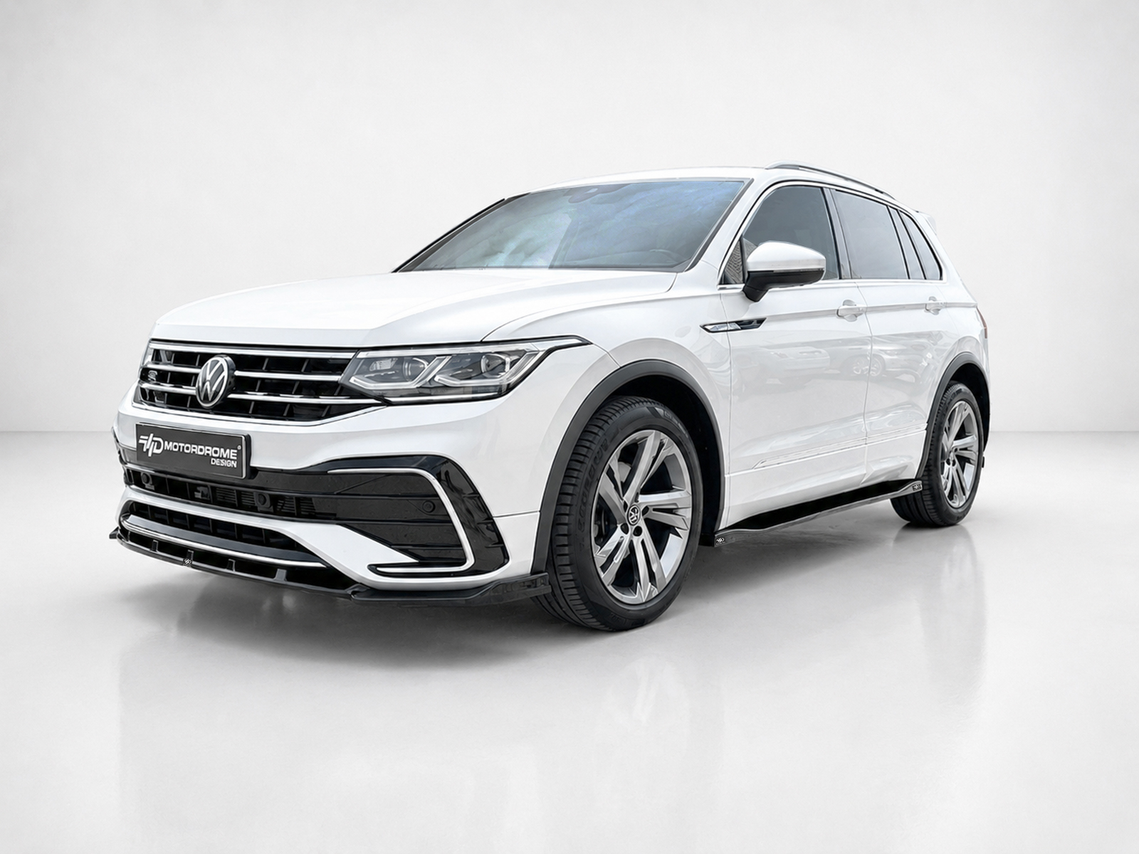 Εικόνα 1 από 4 — Motordrome – Επιπρόσθετα Μαρσπιέ για Volkswagen Tiguan R / R-Line Mk2 Facelift (2020-2024) – 1 Σετ. (K218-002)