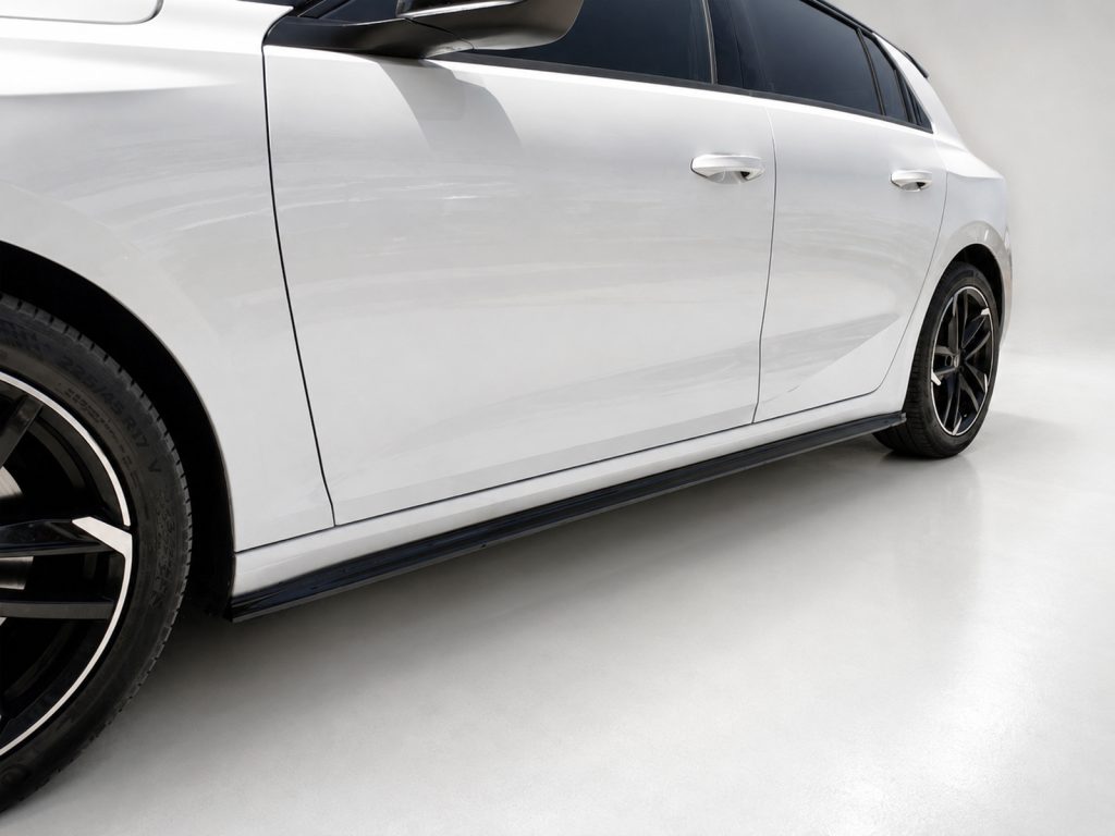 Εικόνα 2 από 6 — Motordrome – Επιπρόσθετα Μαρσπιέ για Opel Astra L Hatchback – 1 Σετ. (K221-002)
