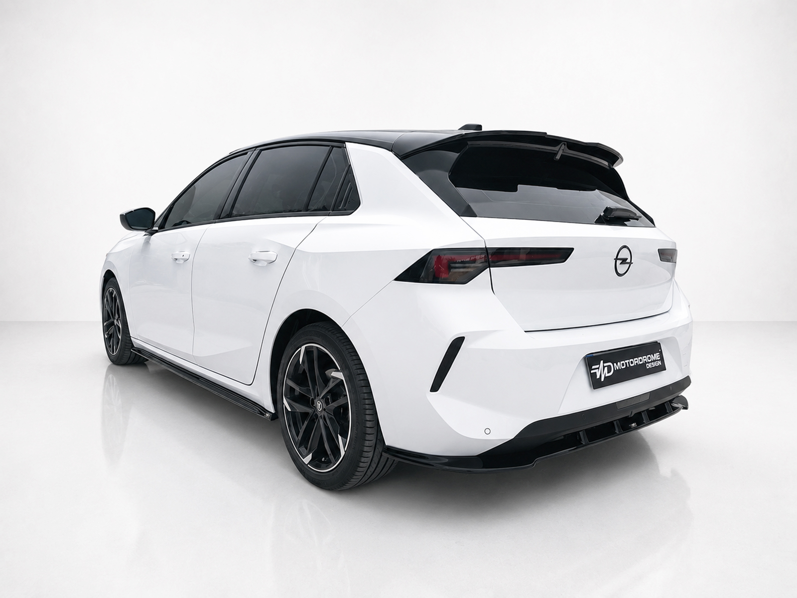 Εικόνα 3 από 5 — Motordrome – Πίσω Σπλίτερ για Opel Astra L Hatchback – 1 Τεμ.  (K221-003)