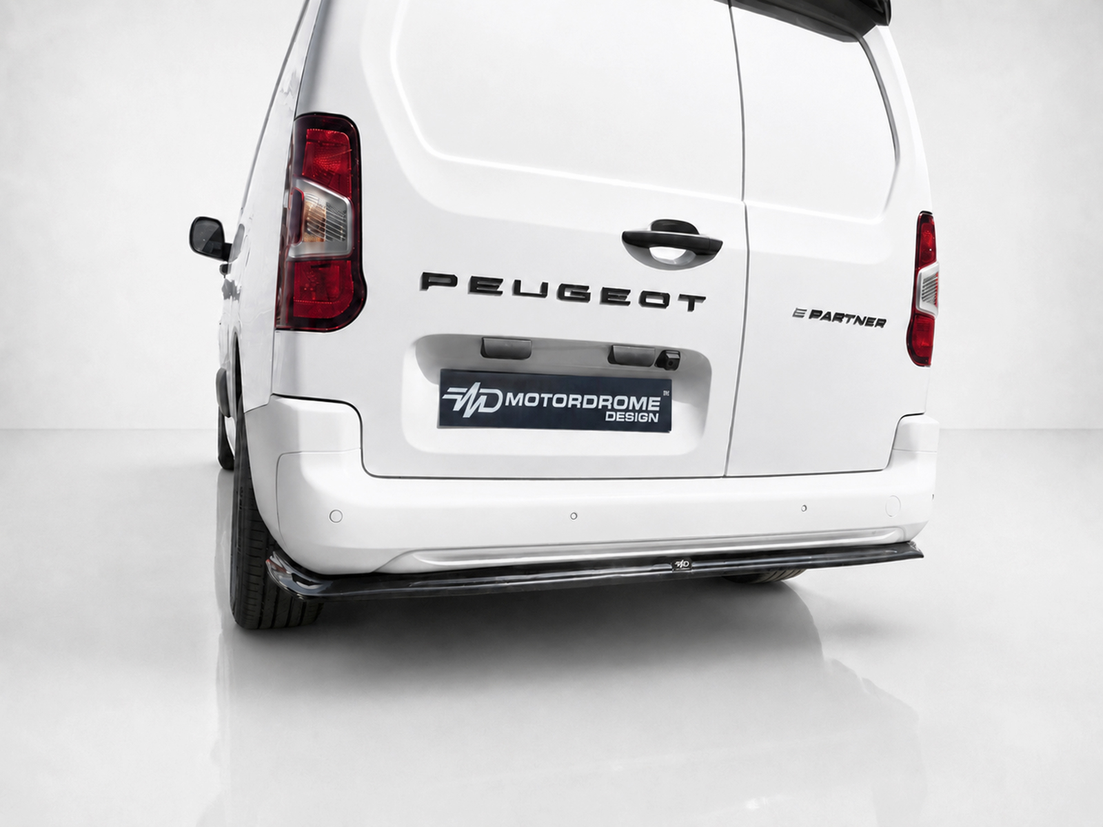 Εικόνα 3 από 4 — Motordrome – Πίσω Σπλίτερ για Citroen Berlingo L2 Mk3 / Peugeot Partner L2 Mk3 / Opel Combo E L2 – 1 Τεμ.  (K222-003)
