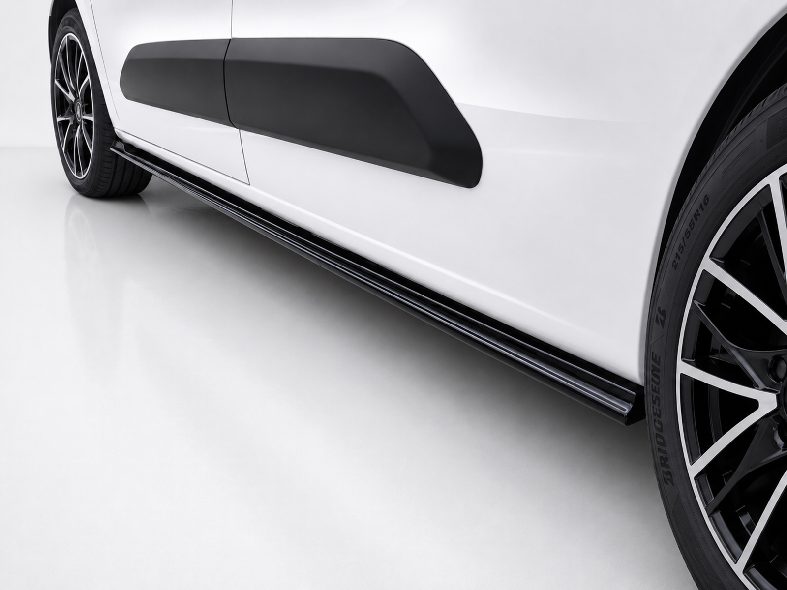 Εικόνα 2 από 4 — Motordrome – Επιπρόσθετα Μαρσπιέ για Citroen Berlingo L1 Mk3 / Peugeot Partner L1 Mk3 / Opel Combo E L1 – 1 Σετ. (K222-004)
