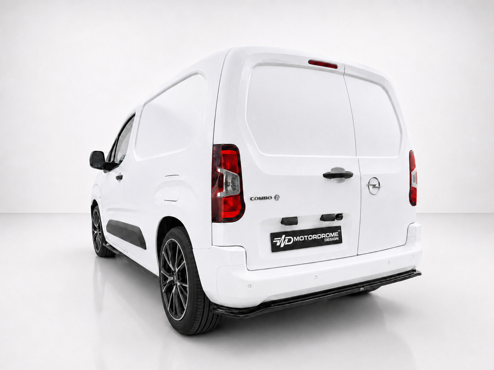 Εικόνα 1 από 4 — Motordrome – Πίσω Σπλίτερ για Citroen Berlingo L1 Mk3 / Peugeot Partner L1 Mk3 / Opel Combo E L1 – 1 Τεμ.  (K222-005)