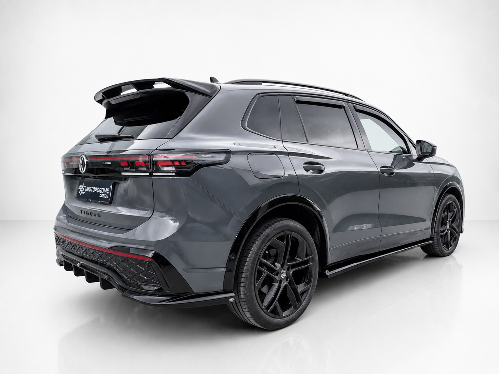 Εικόνα 4 από 5 — Motordrome – Επιπρόσθετα Μαρσπιέ για Volkswagen Tiguan Mk3 R-Line – 1 Σετ. (K228-002)