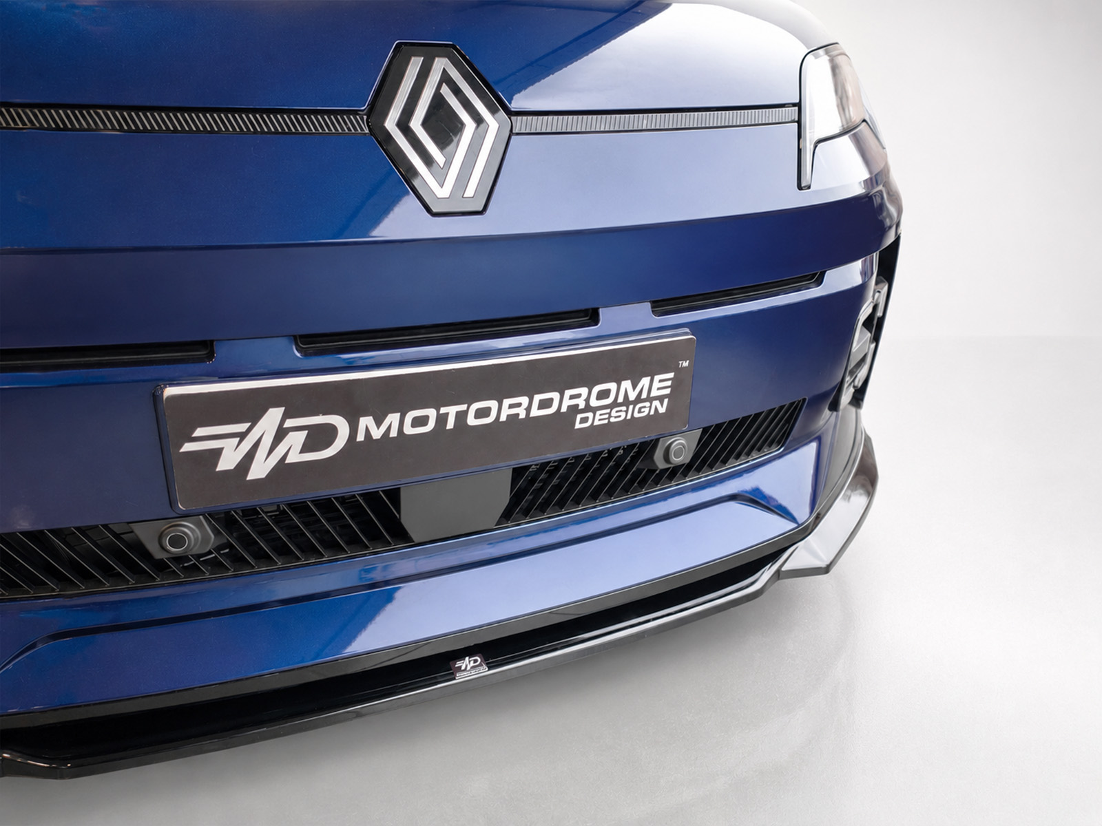 Εικόνα 5 από 6 — Motordrome – Εμπρός Σπλίτερ για Renault 5 E-Tech – 1 Τεμ.  (K232-001)