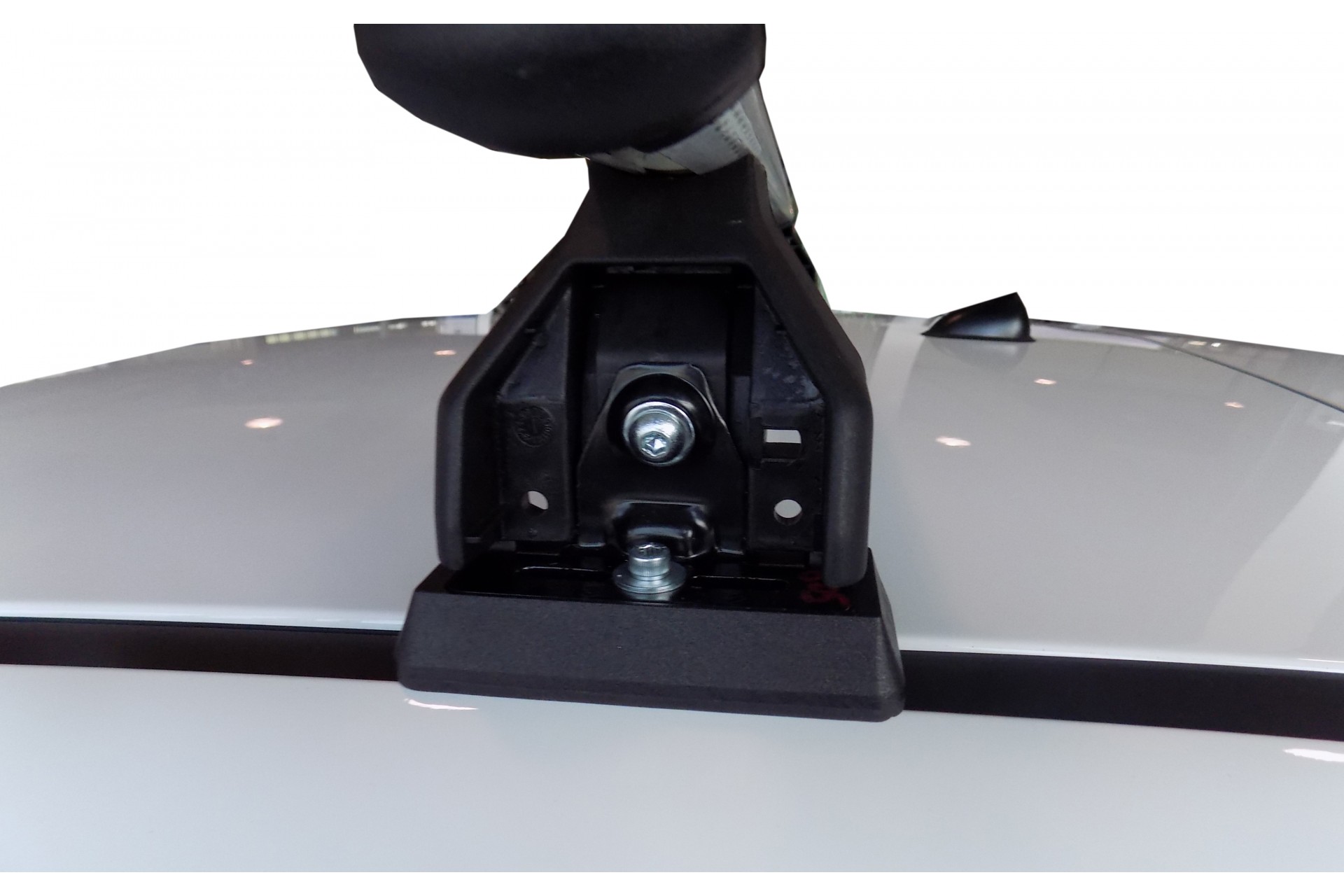 Εικόνα 5 από 6 — KIT ΜΕ ΜΠΑΡΕΣ ΟΡΟΦΗΣ ΓΙΑ HYUNDAI i20 IΙ GB 5D 2014-2020 ΑΛΟΥΜΙΝΙΟΥ TEMA MENABO (AL1 – 3360/MB – FIX509FP) – 2 ΤΕΜ.