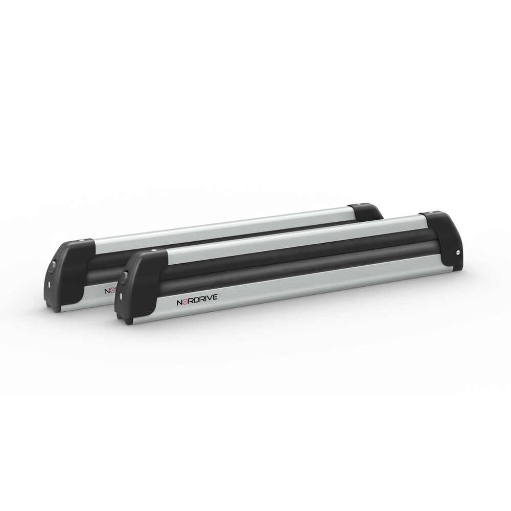 Εικόνα 1 από 6 — Nordrive – Βάση Σκι Οροφής Pro‑Slider EVO PS‑60 Silver σε Ασημί Χρώμα με Αντικλεπτικό Σύστημα και Συρόμενη Λειτουργία σε Διαστάσεις 800x50x135 mm για 6 ζευγάρια σκι ή 4 snowboard – 1 τεμ. (N40000)