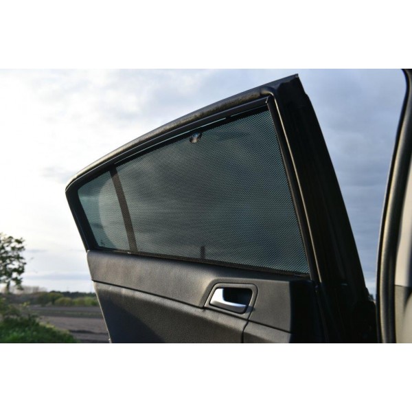 Εικόνα 2 από 5 — CarShades – ΚΟΥΡΤΙΝΑΚΙΑ  CAR SHADES ΓΙΑ MERCEDES GLC COUPE 5D 2016-2022- 8 ΤΕΜ. (PVC.MB-GLCC-5-A)