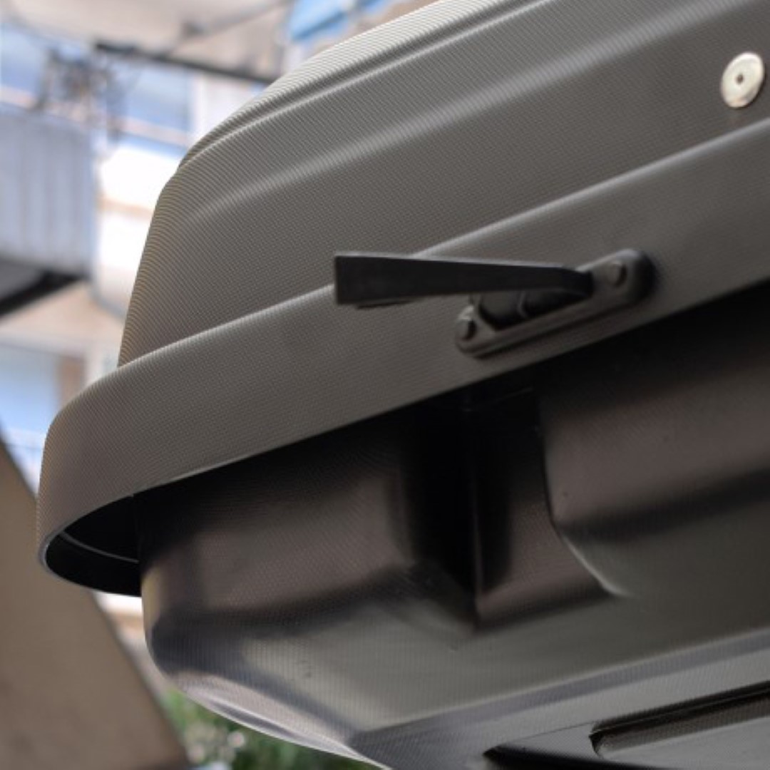 Εικόνα 4 από 9 — ΜΠΑΓΚΑΖΙΕΡΑ ΟΡΟΦΗΣ RACE AXION 320L (ΜΑΥΡΗ/ΕΛΑΦΡΩΣ ΑΝΑΓΛΥΦΗ – 125X90X34 cm – MAX 50 kg)