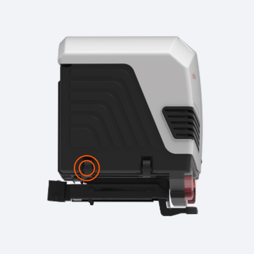 Εικόνα 4 από 24 — ΜΠΑΓΚΑΖΙΕΡΑ ΚΟΤΣΑΔΟΡΟΥ 400 LT TOWBOX V3 ARCTIC WHITE (ΛΕΥΚΟ) ΜΕ LED ΦΑΝΑΡΙΑ