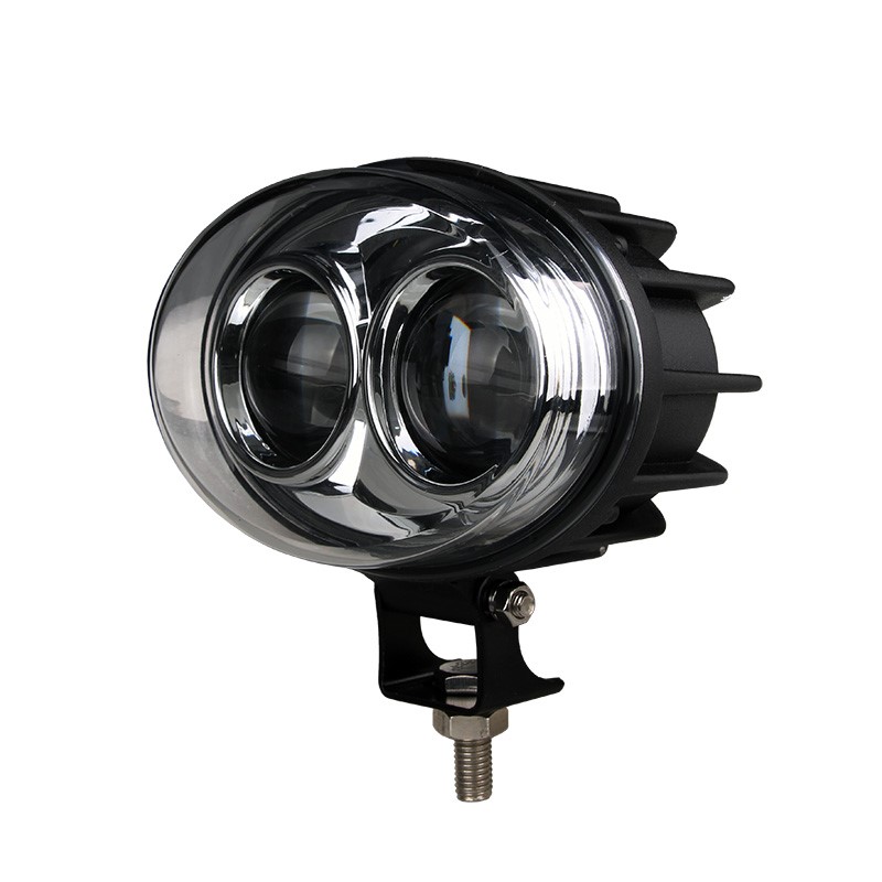 Εικόνα 1 από 3 — ΠΡΟΒΟΛΕΑΣ CREE LED 10-80V 2x3W 144x98x75mm M-TECH -1 ΤΕΜ.