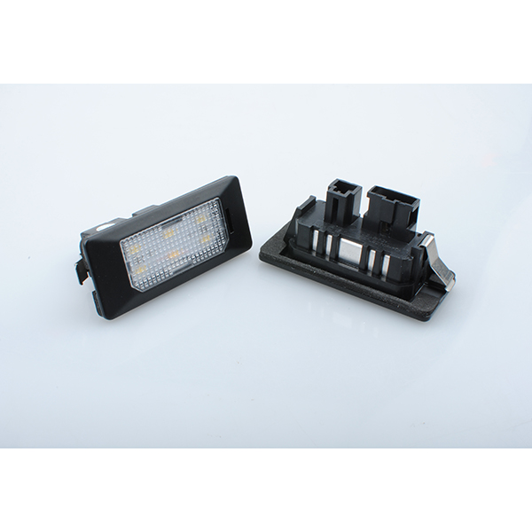 Εικόνα 2 από 3 — ΦΩΤΑ ΠΙΝΑΚΙΔΑΣ LED AUDI / VW / PORSCHE / SKODA MTECH – 2 ΤΜΧ.