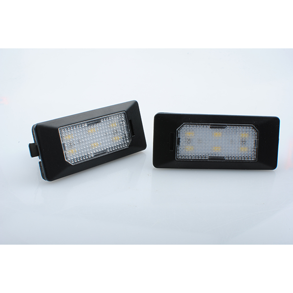Εικόνα 1 από 3 — ΦΩΤΑ ΠΙΝΑΚΙΔΑΣ LED AUDI / VW / PORSCHE / SKODA MTECH – 2 ΤΜΧ.