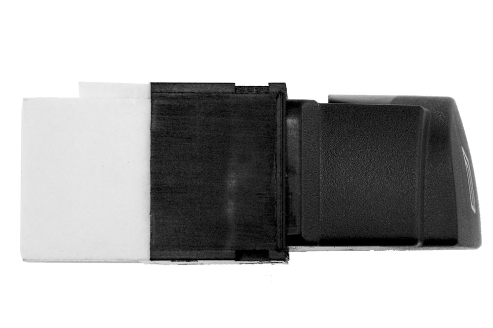 Εικόνα 5 από 6 — ΔΙΑΚΟΠΤΗΣ ΓΙΑ PEUGEOT BOXER-2/CITROEN JUMPER-2/DUCATO-2 ΜΟΝΟΣ ΑΡΙΣΤΕΡΑ ΜΕΣΑ 6PIN ΠΑΡΑΘΥΡΩΝ orig.6554.T3 – 735315619