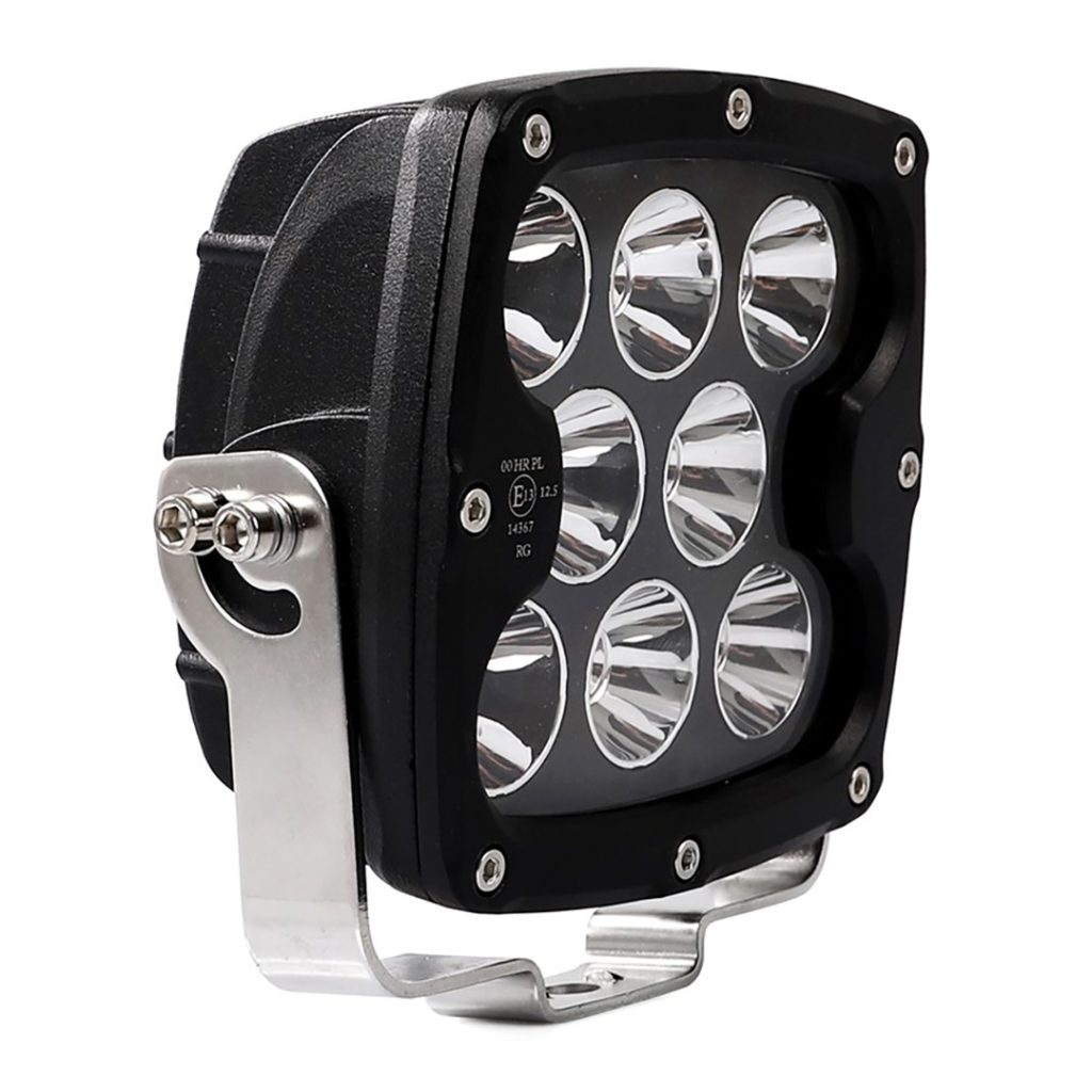 Εικόνα 3 από 3 — ΠΡΟΒΟΛΕΑΣ ΟΔΗΓΗΣΗΣ LED DRIVING LIGHTS  ΜΑΥΡΟΣ 10-32V 80W 5600lm 8 CREE LED ΤΕΤΡΑΓΩΝΟΣ (130 x 130 x 86 mm) M-TECH